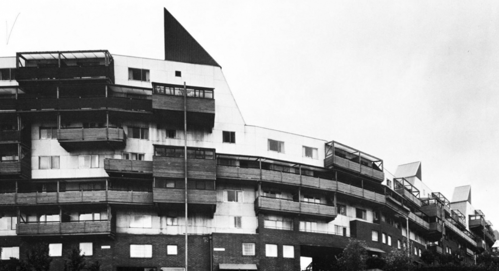 Byker Wall Erskine