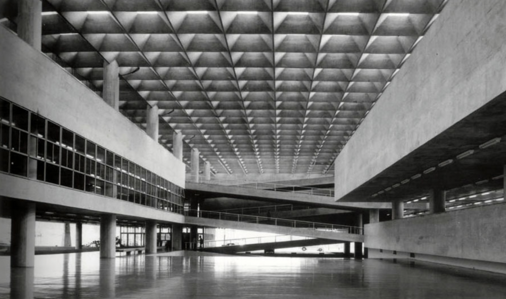 Facultad de Arquitectura y Urbanismo. Universidad de Sao Paulo. V. Artigas