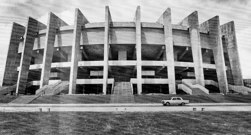 Salón de actos o paraninfo Universidad laboral de Cheste